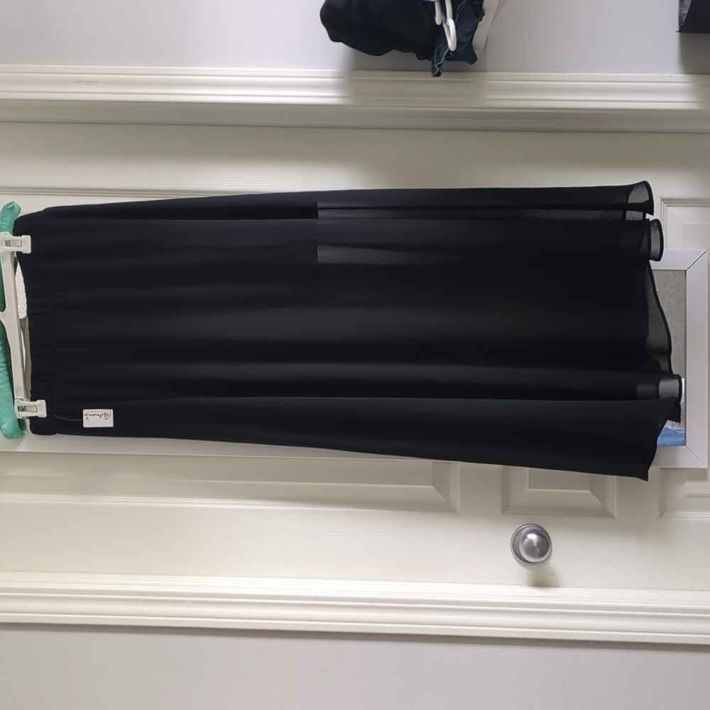NWT Reitmans double side slit maxi skirt